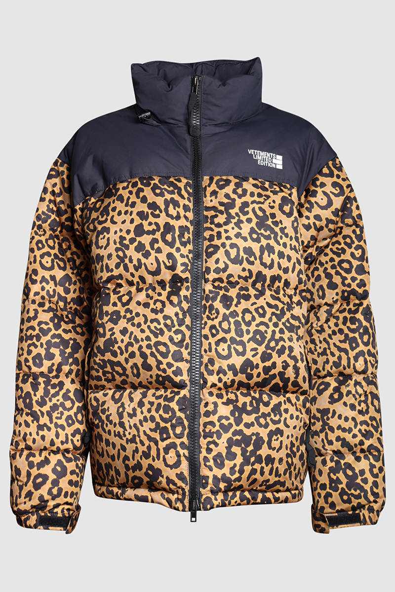 Logo Limited edition Puffer Jacket