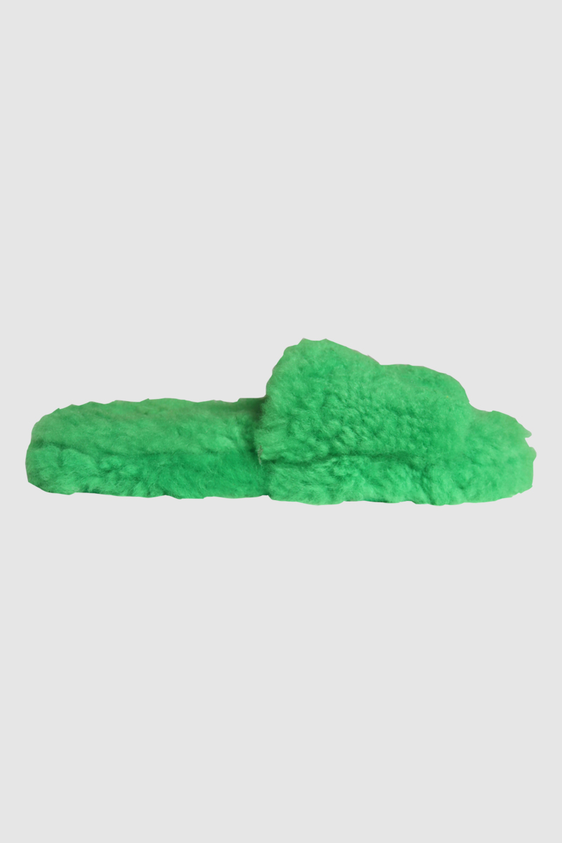 Shearling Resort Teddy Slides