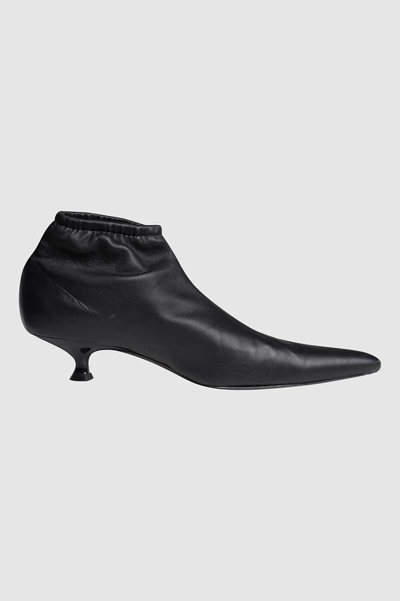 Volos Stretch Leather Ankle Boots