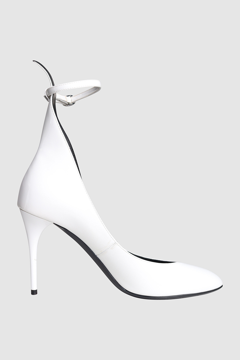 Decollete 90 patent Leather Pumps