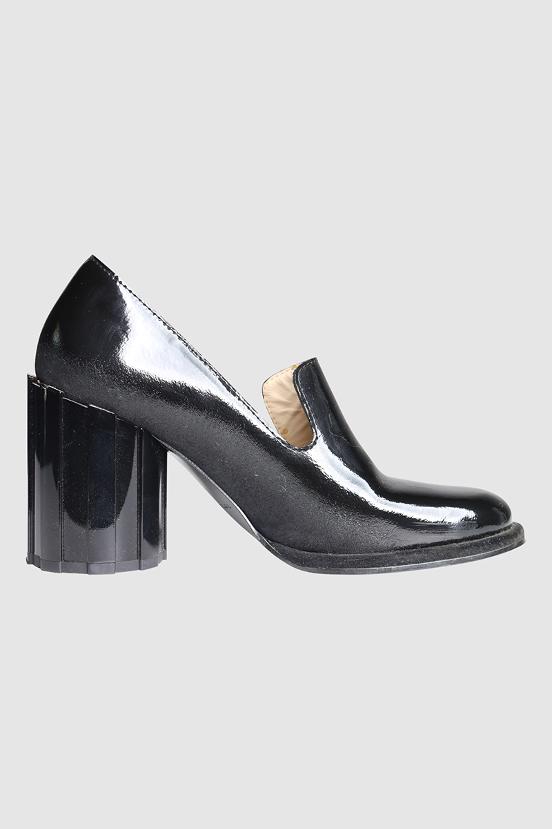 Round Heel Patent Leather Loafers