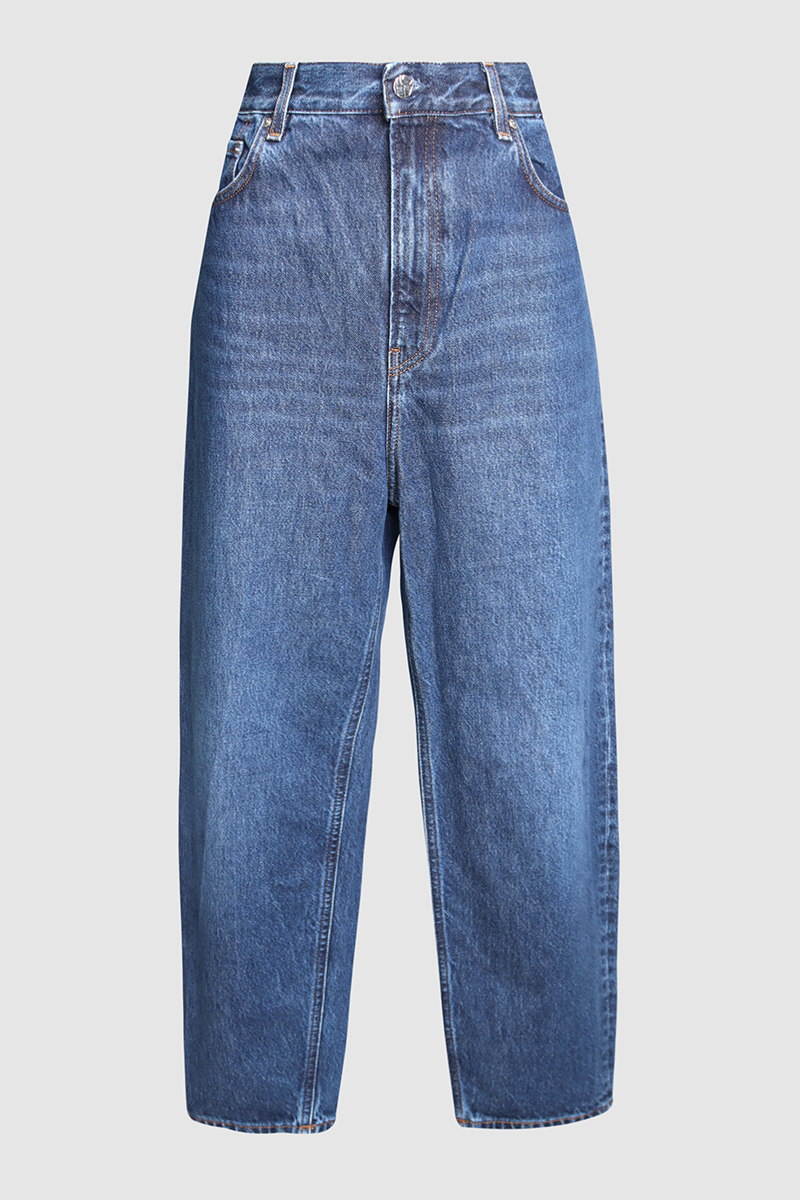 Tapered Leg Denim Jeans